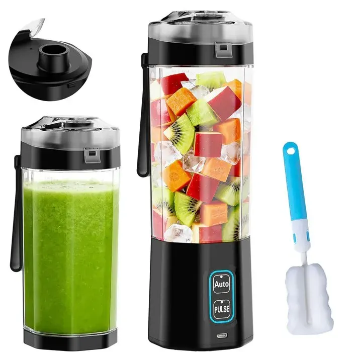 Blender portable -360W-Grande capacité de 710 ml sans BPA couvercle et bec verseur étanches rechargeable par USB-C étanche IPX8 — coloris Noir