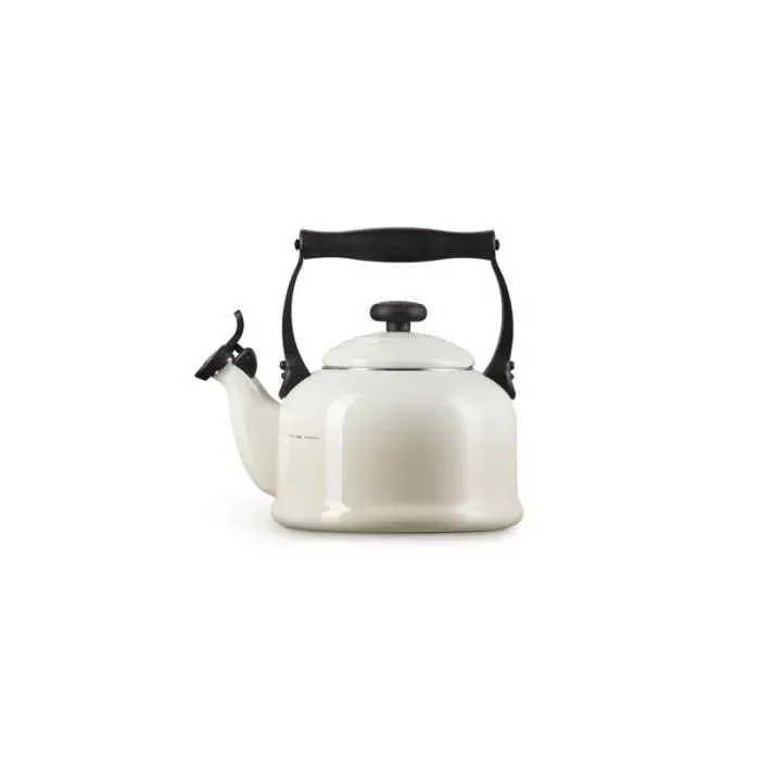 Bouilloire - LE CREUSET - Meringue - 2.1 L - Acier émaillé - Socle 360 degrés