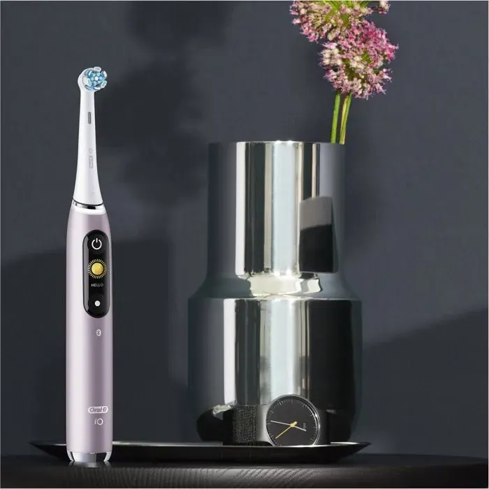 Brosse à dents électrique - Oral-B - iO 9 - Rose - Technologie magnétique - Micro-vibration