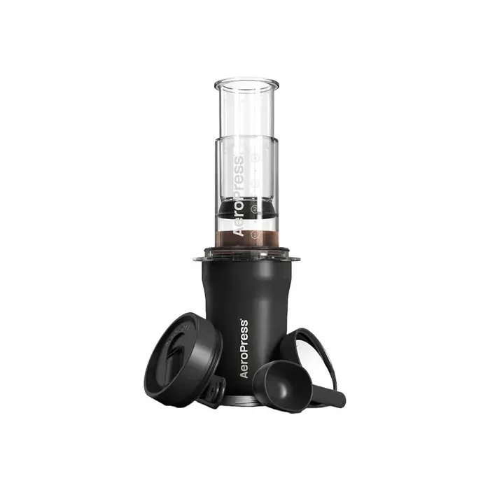 Cafetière de voyage - AEROPRESS - AeroPress Go Plus - Noir - Infusion 3-en-1 - Mug inox isolé