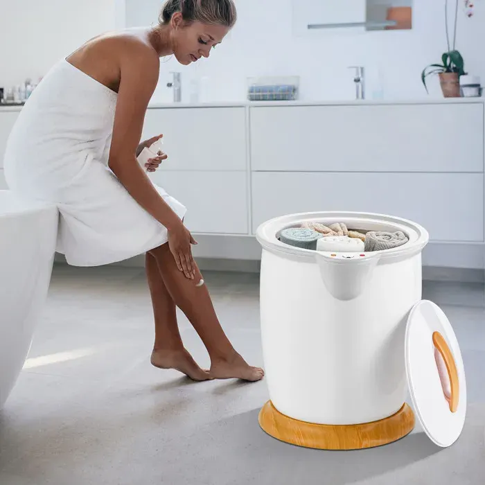 Chauffe-serviettes portable 20 L avec chauffage rapide et uniforme porte-parfum et arrêt automatique pour salle de bains et spa