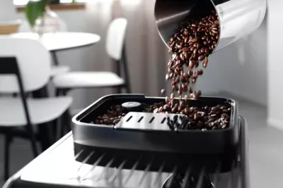 Delonghi - Expresso Broyeur Magnifica Evo My Latte Feb2961.B Noir — vue 7