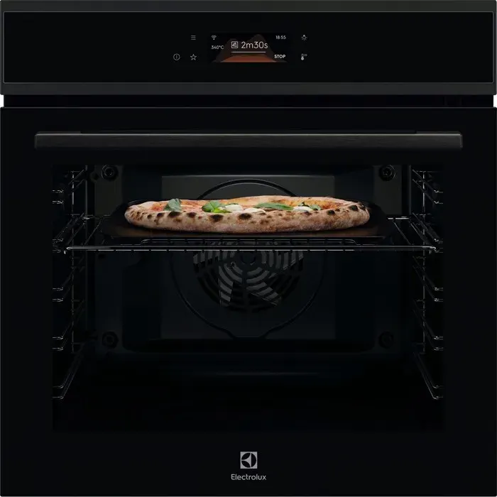 Four encastrable Electrolux EOX8P38WH Pizza expert — vue 3