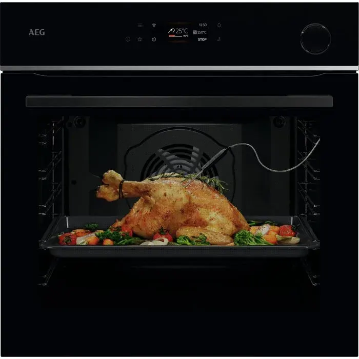 Four vapeur électrique noir - AEG - Série MealAssist SteamCrisp 7000 - Autonettoyage pyrolytique - Commande tactile — coloris Noire