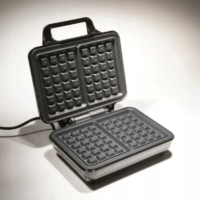 Gaufrier - Tiross - TS-1385 - Petit Électroménager - Gaufrier Tiros - Design Compact