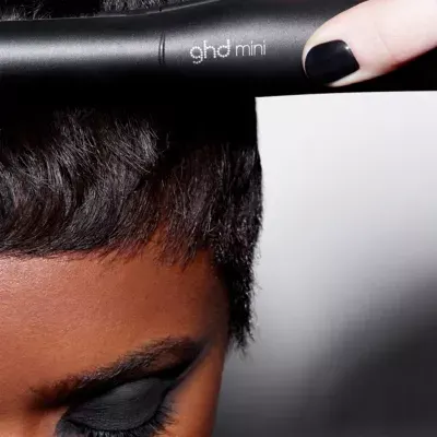 Ghd - Lisseur Mini : Plaques Fines Pour Un Coiffage Haute Précision Des Zones Difficiles Et Cheveux Courts — vue 3