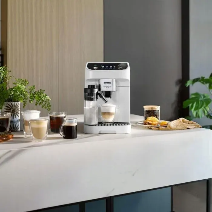 Machine à café expresso - DELONGHI - Magnifica Plus ECAM320.60.W - 15 bars - 1450 W - Café moulu