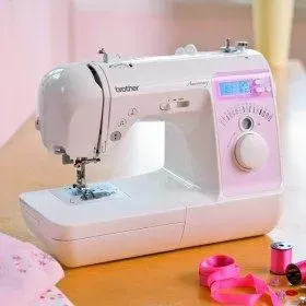 Machine à coudre - BROTHER - Innovis 10A - Enfileur simplifié - 16 fonctions de couture