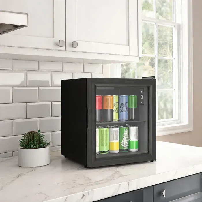 Mini réfrigérateur à boissons 46 L noir porte vitrée silencieux 39 dB réglable 0-20°C