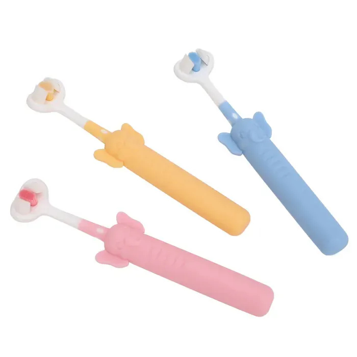 OMABETA Brosse à dents de tout-petits à 3 côtés 3pcs 3 pcs de la brosse à dents pour tout-petits doux Bristles Softs hygiene soins