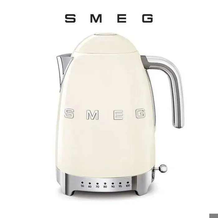 Smeg Bouilloire à Température Variable KLF04CREU 17 L Plusieurs Température Filtre Anticalcaire Lavable BOUILLOIRE ELECTRIQUE