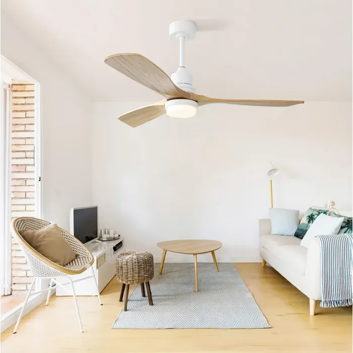 Ventilateur de plafond 52 pouces avec LED 18 W dimmable 6 vitesses moteur DC réversible télécommande — coloris Blanc