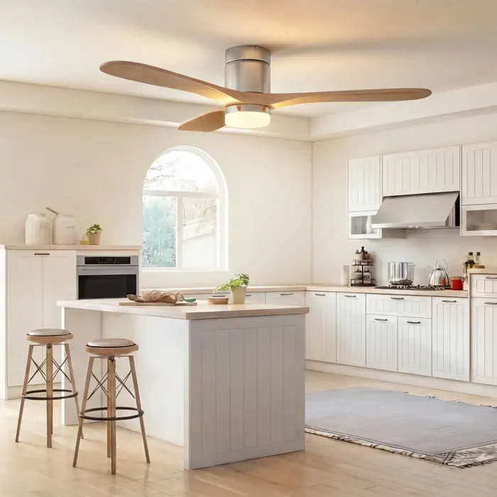 Ventilateur de Plafond avec Lumière et Telecommande 3 Pales 6 Vitesses 52 Pouces Silencieux pour Salon Chambre Coucher