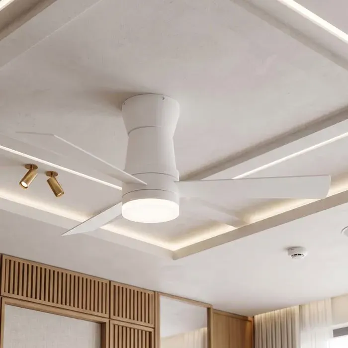 Ventilateur de Plafond avec Lumière LED Ø 107 cm Ultra Silencieux Réversible 6 Vitesses Télécommande Minuterie 3 Pales — coloris Blanc